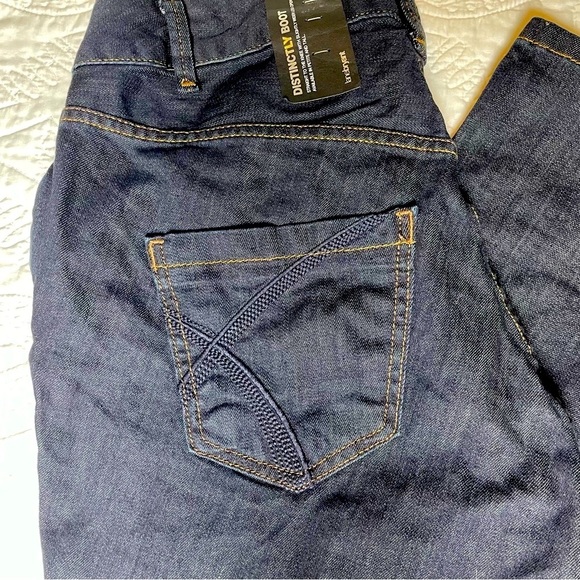 New Lane Bryant Size 14P Dark Wash Distinctly Boot Boot Cut Jeans Stretch NWT - Picture 4 of 8